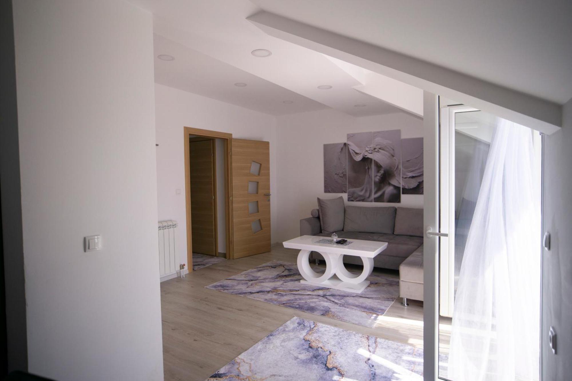 Luxury Apartments Milicevic Trebinje Zewnętrze zdjęcie